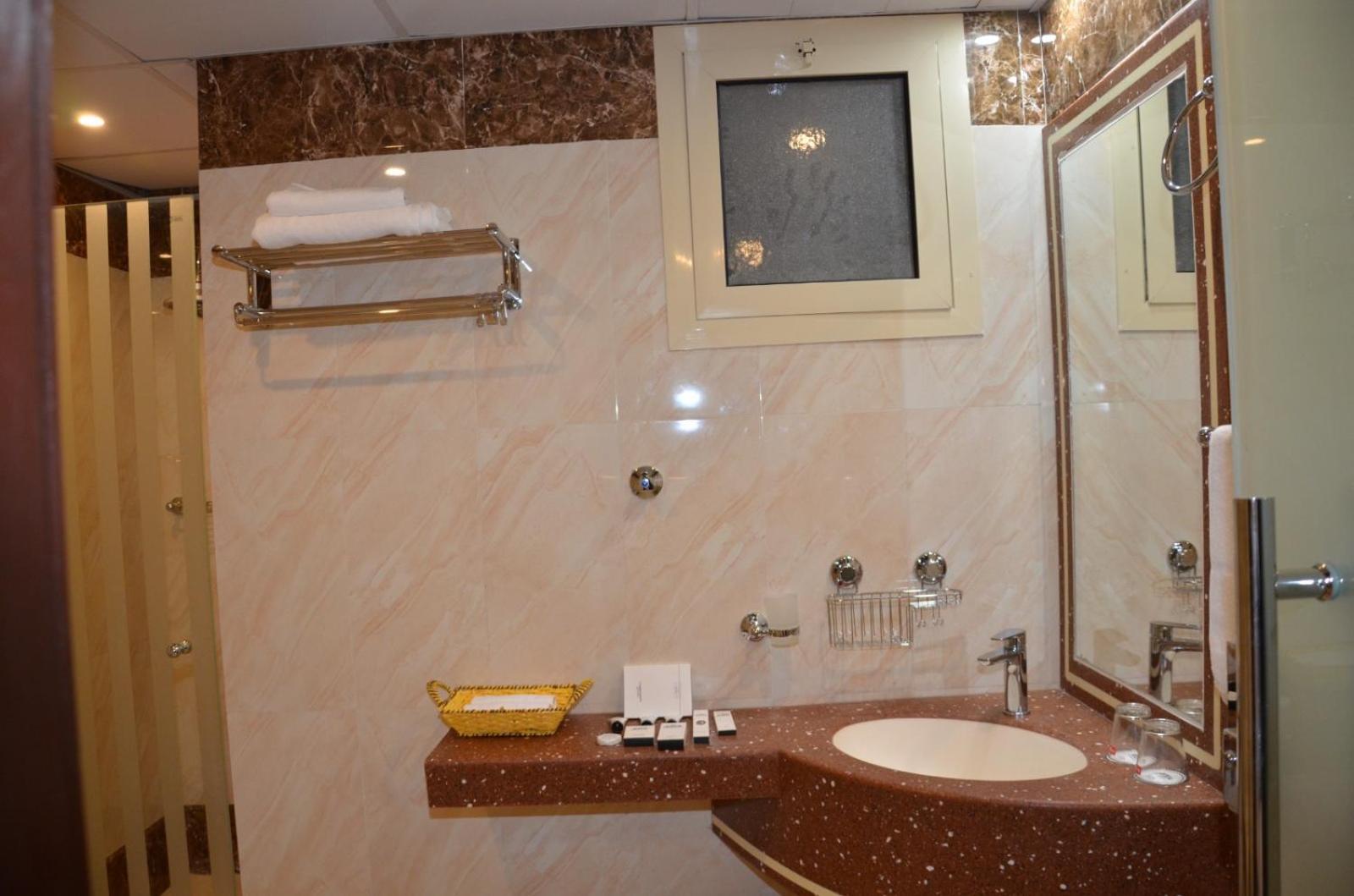 Apartment فندق رامادا Jizan